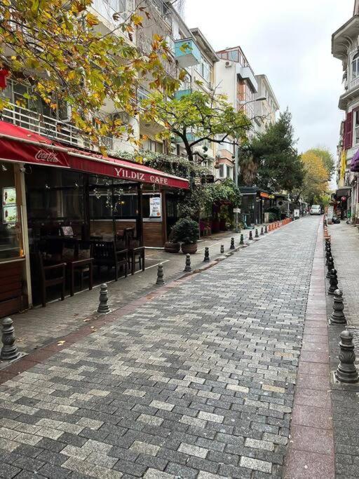 Апартаменты House In The Center Of Kadikoy *